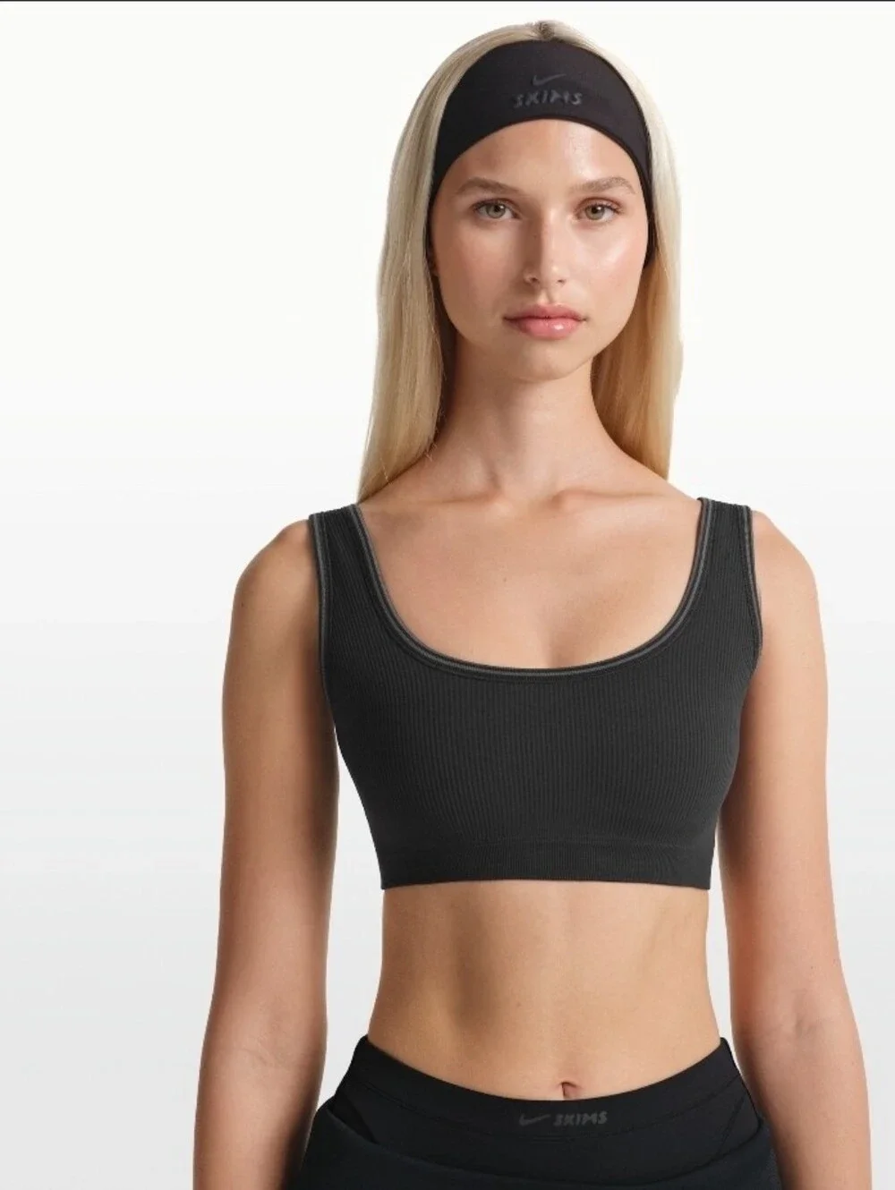 NikeSKIMS Ribbed Seamless Scoop Bra Black Size Small